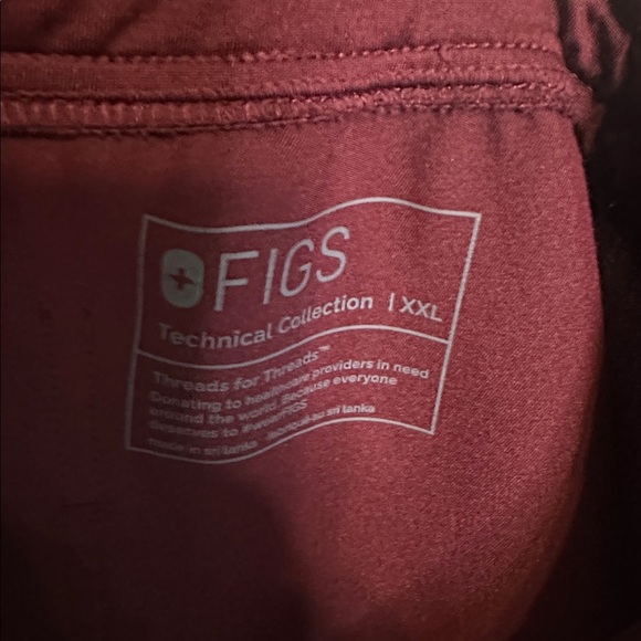 Figs Burgundy Scrub Set XXL - Picture 4 of 6